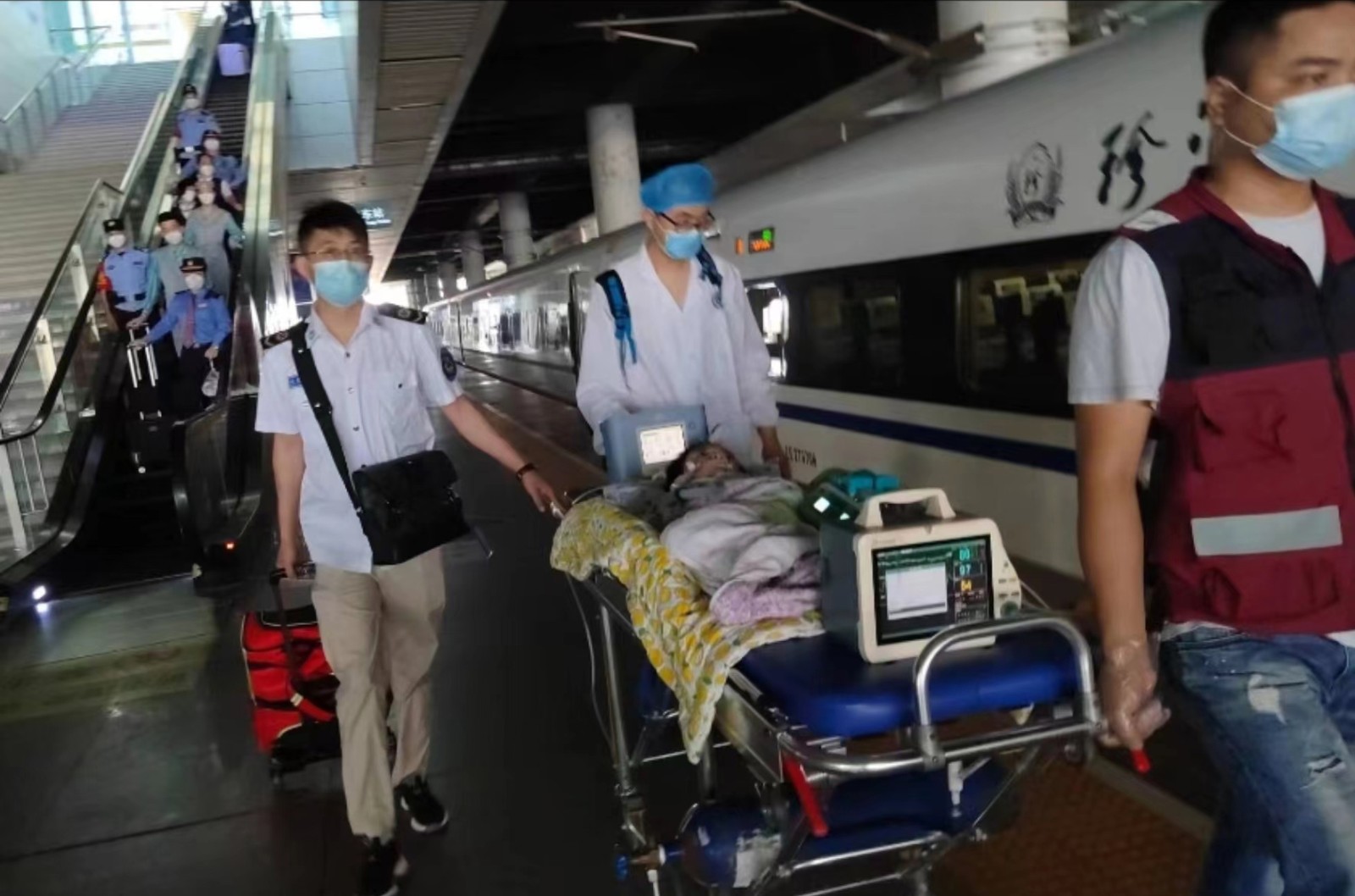 西昌市高铁转运公司